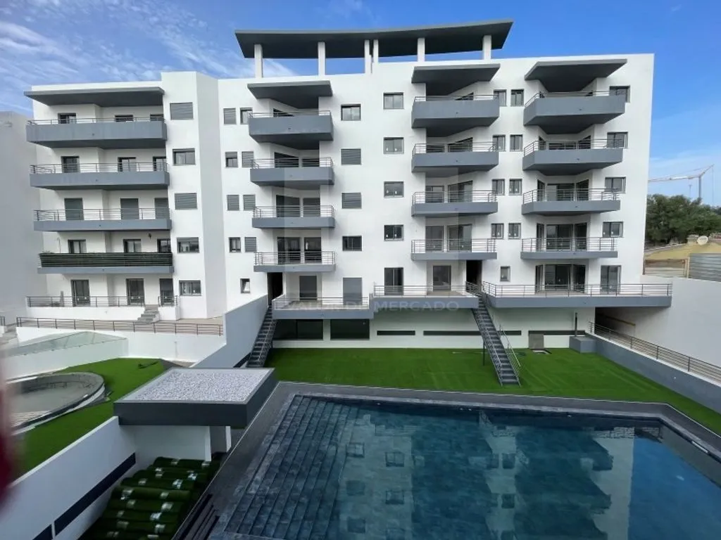 Pool - Luxury Apartment with Pool in Olhão