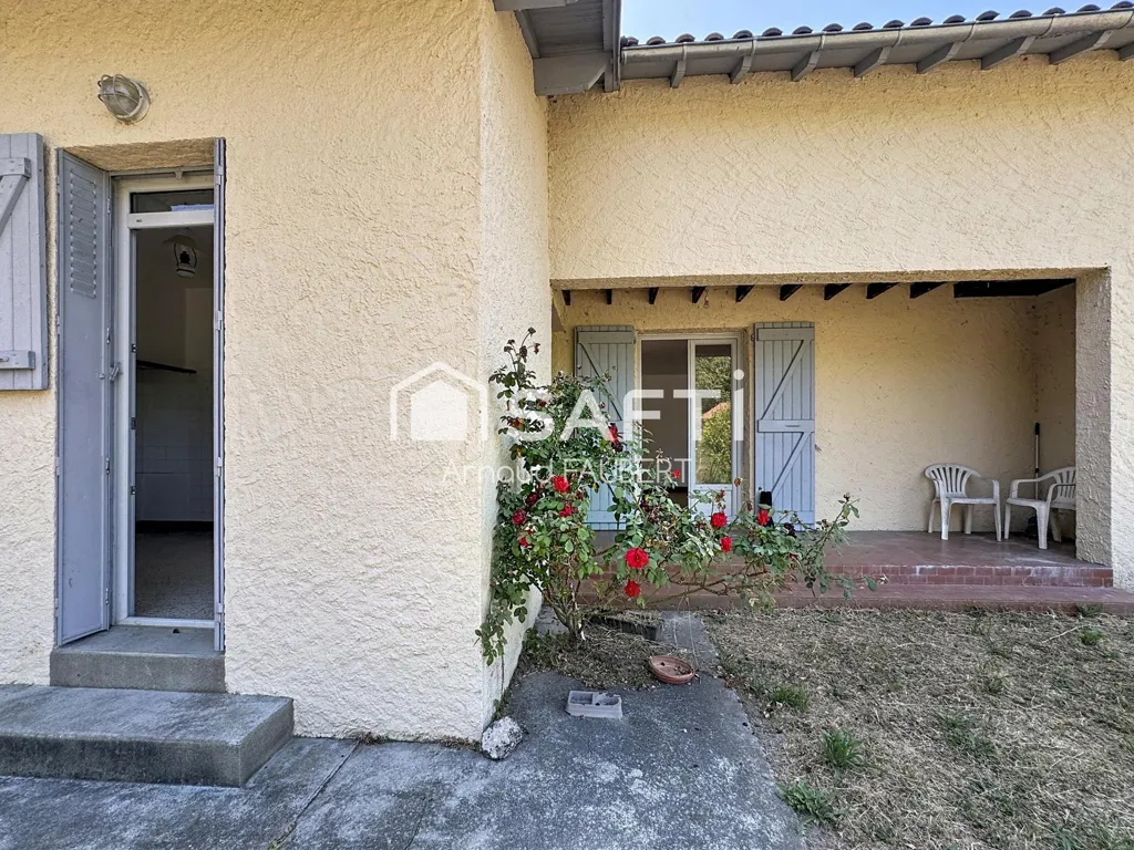 Esterno - Quiet House with Garden in Montbrun-Bocage
