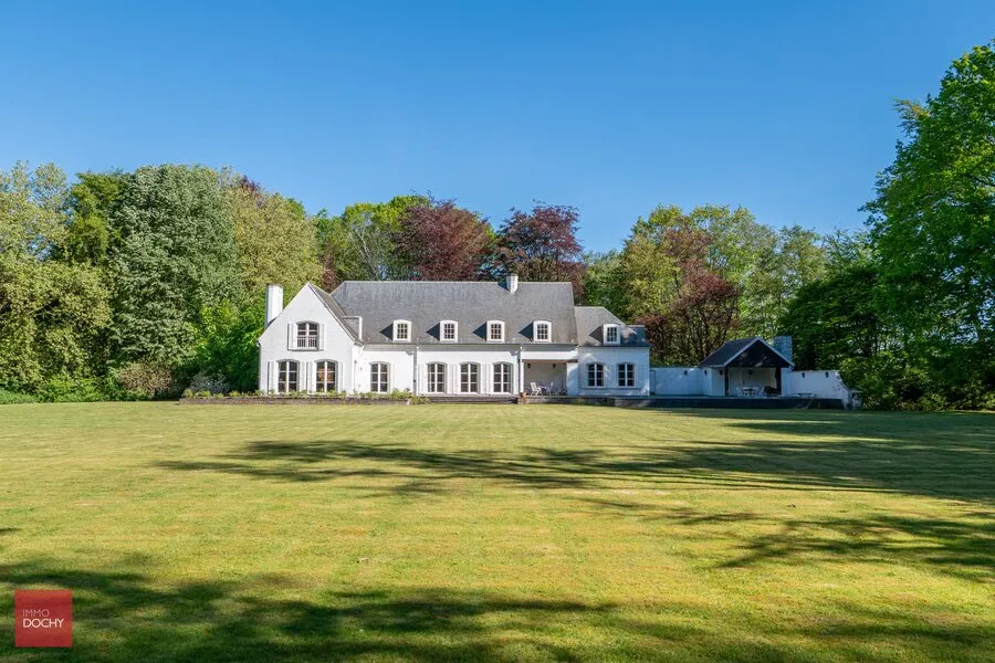 Extérieur - Villa Caractéristique avec Parc de 2,7ha près de la Côte