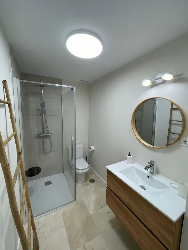 Vannitoad - 1-Bedroom Apartment with Pool in Casares