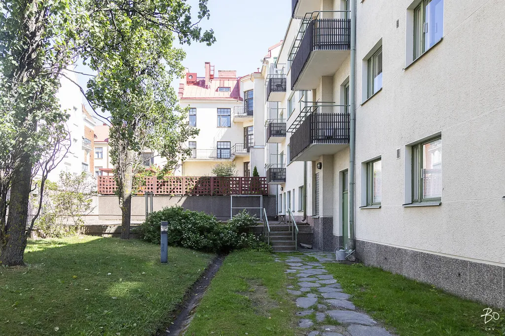 Garden - Modernised Studio with Garden in Ullanlinna, Helsinki