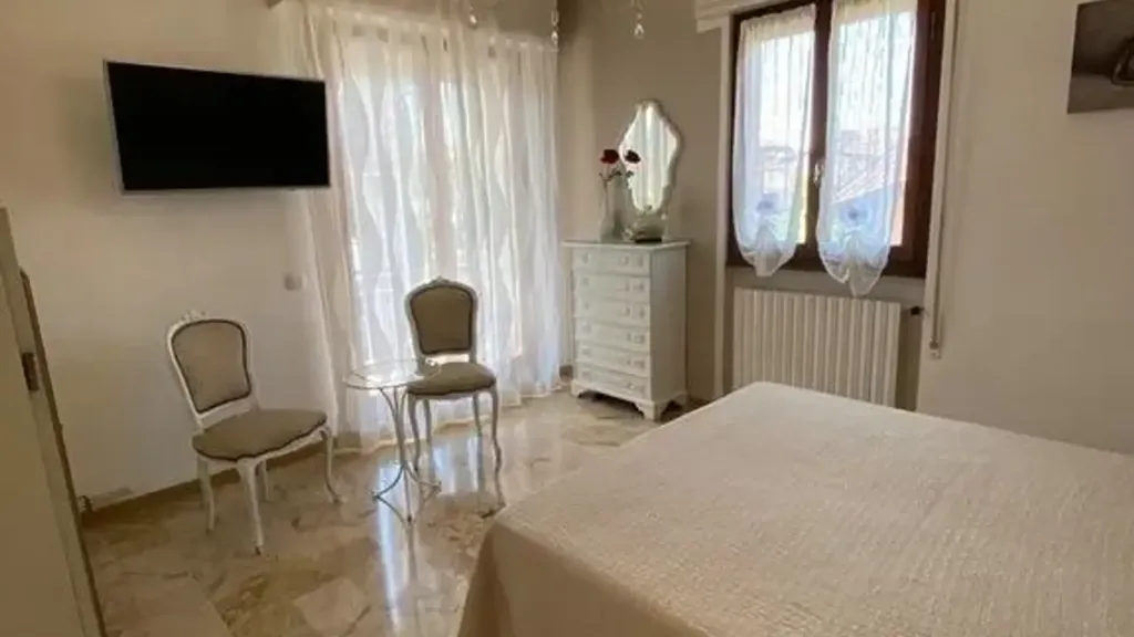 Chambres - Villa with Private Garden in Forte Dei Marmi