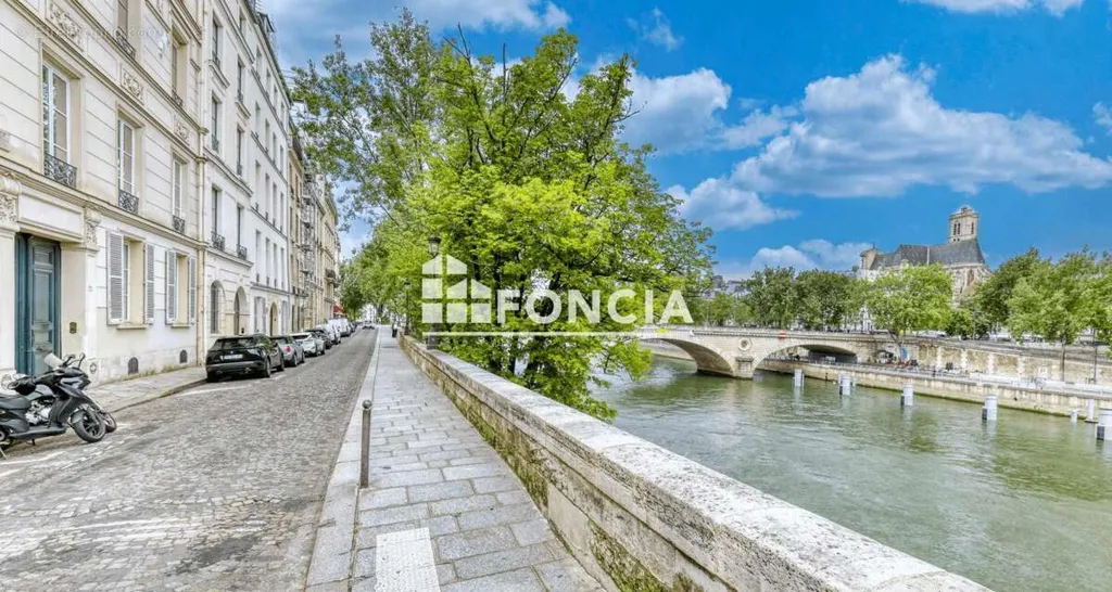 Balcon - Studio avec Mezzanine sur Île Saint-Louis