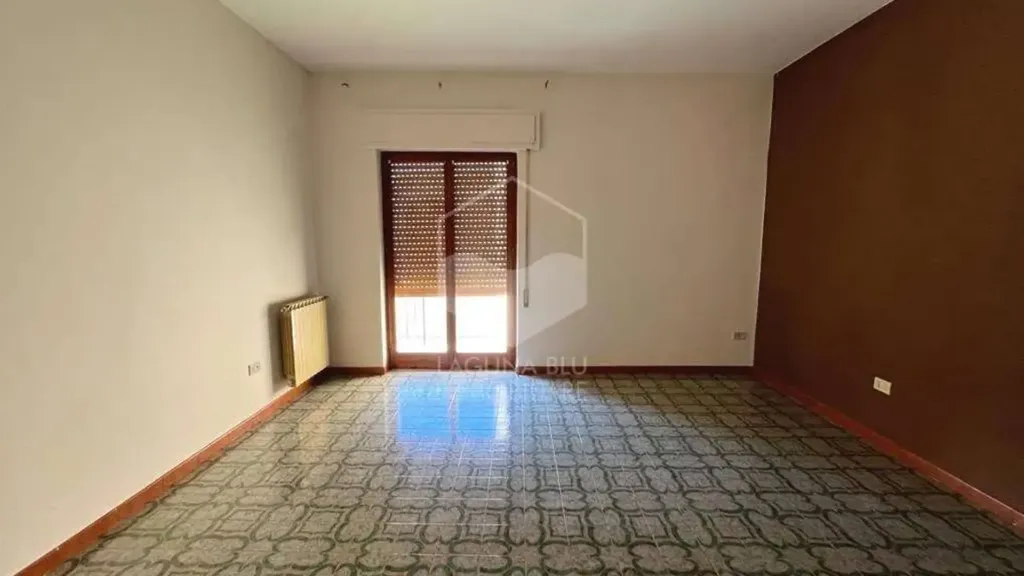 Pièces - Apartment with Balcony near Marsala Centre