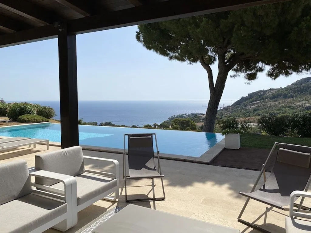 Piscina - Luxury Villa with Sea View in Begur