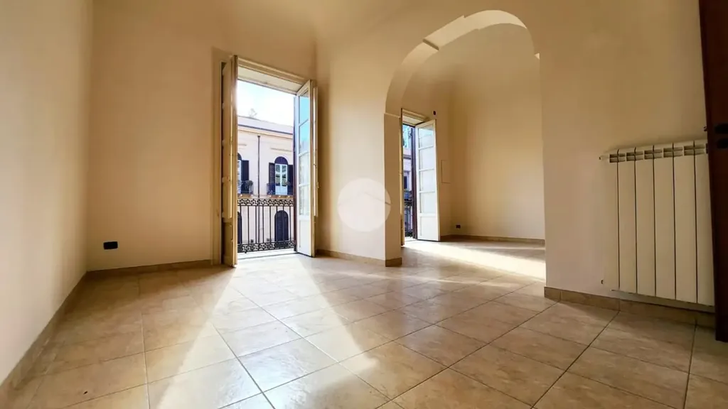 Toad - Apartment with Balcony in Palermo's Historic Centre