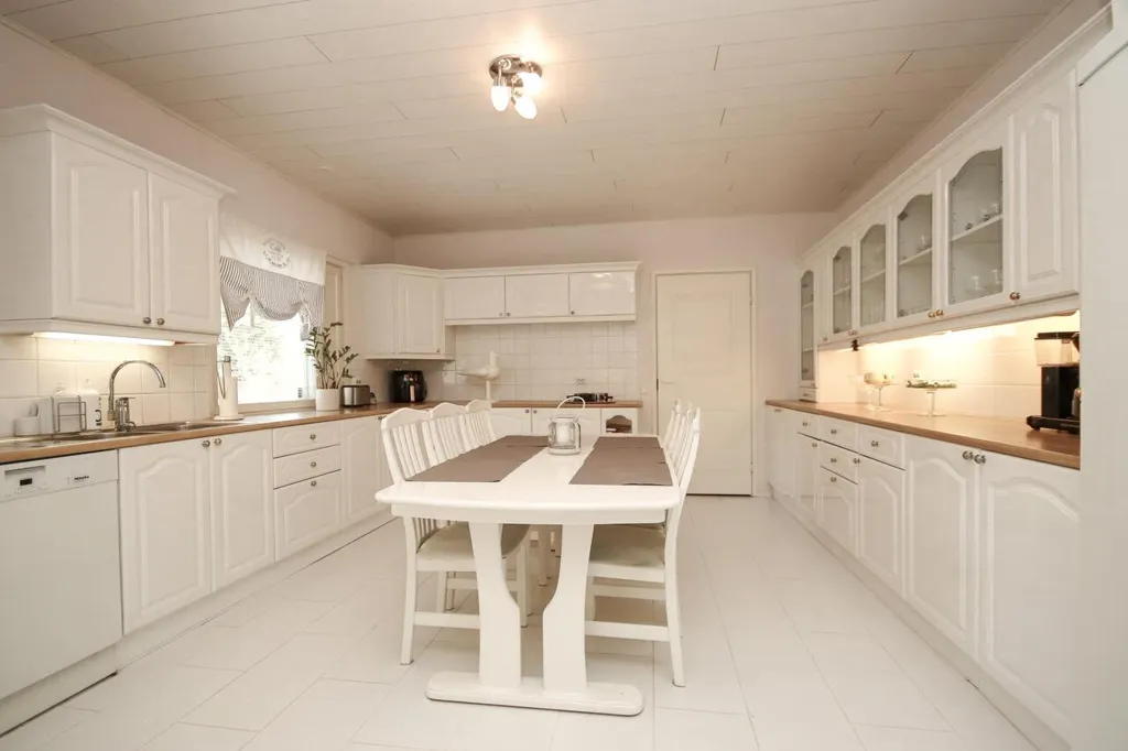 Kitchen - Spacious Detached House with Sauna in Parainen