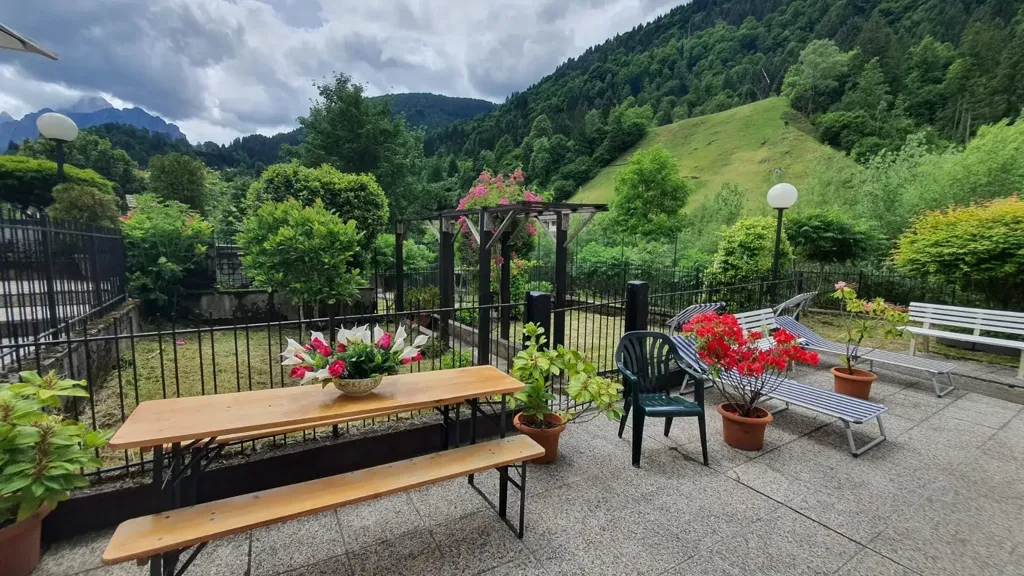 Terrazza - Villa with Private Garden in Paularo