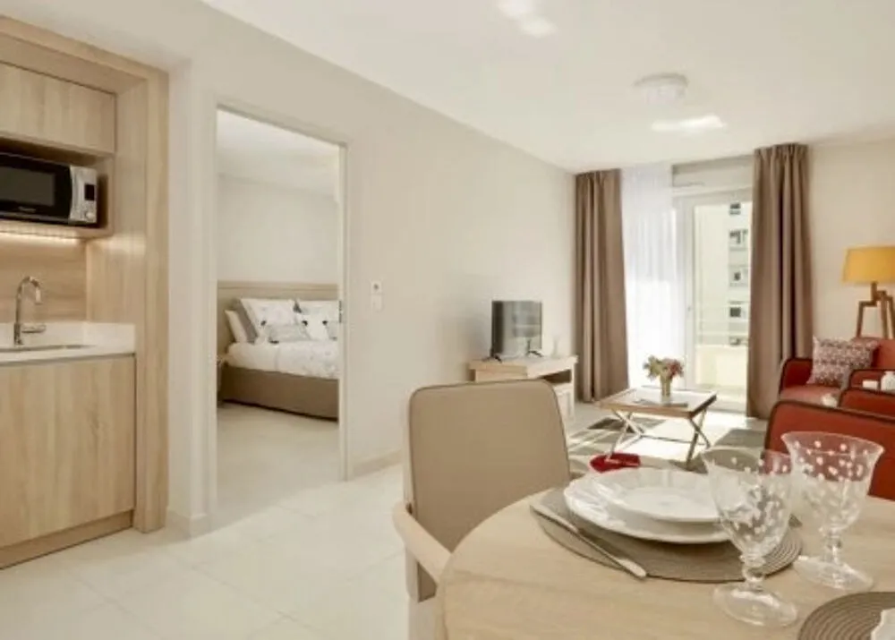 Elutuba - T3 Apartment with Loggia in Sarlat