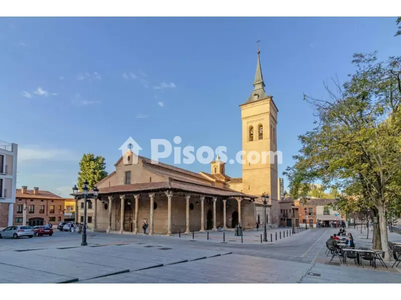 Duplex with Ascender in Guadalajara Centre