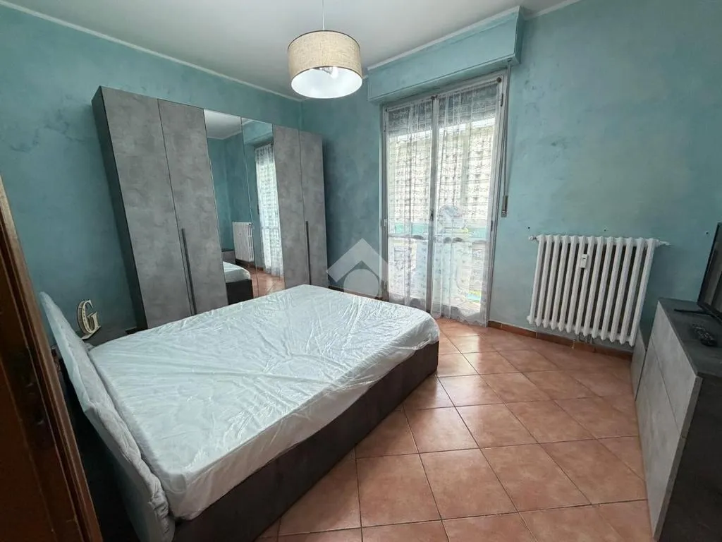 Chambres - Rear-Facing Apartment with Garden in Torino