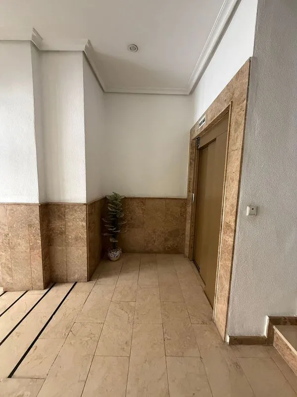 hallway_entrance