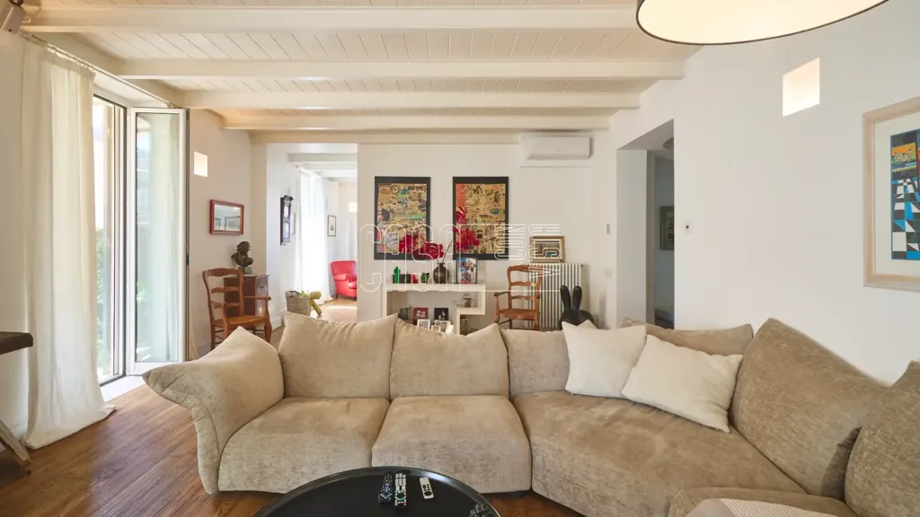 Elutuba - Luxury Flat with Seafront Views in La Spezia