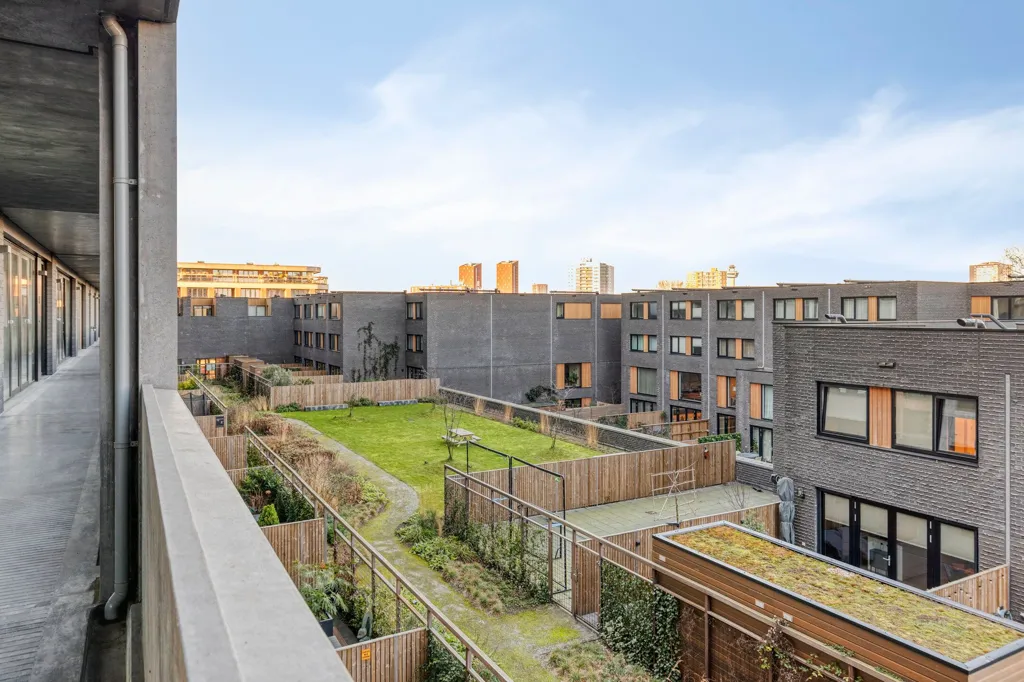 Jardin - Modern Apartment with Balcony in Rotterdam