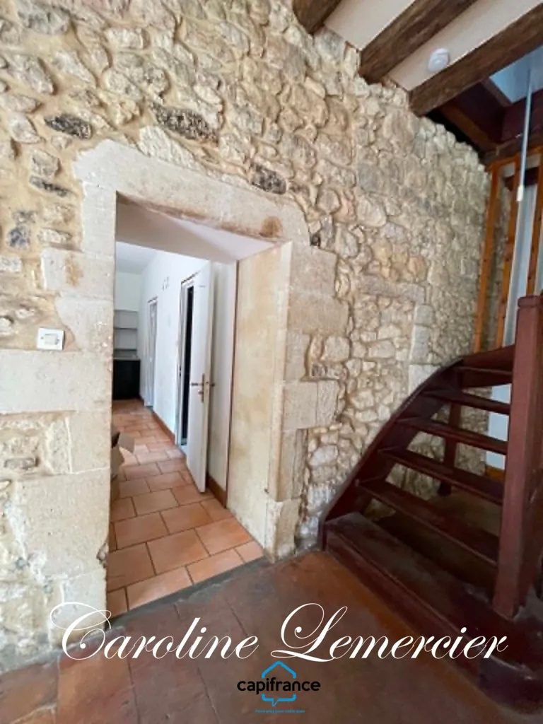 Hallway - Farmhouse with Caves near Connerre