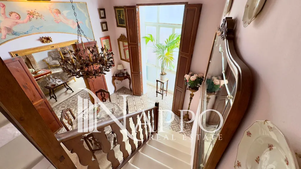 Esik - Chalet with Sea View Terraces in Palma