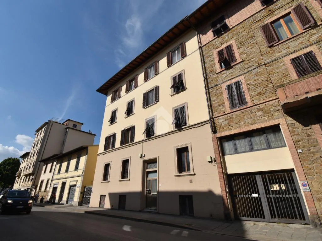 Extérieur - 4-Room Apartment with Balcony in Florence