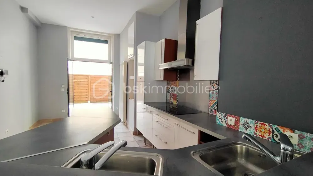Cuisine - Appartement 5 Pièces avec Terrasse à Roanne