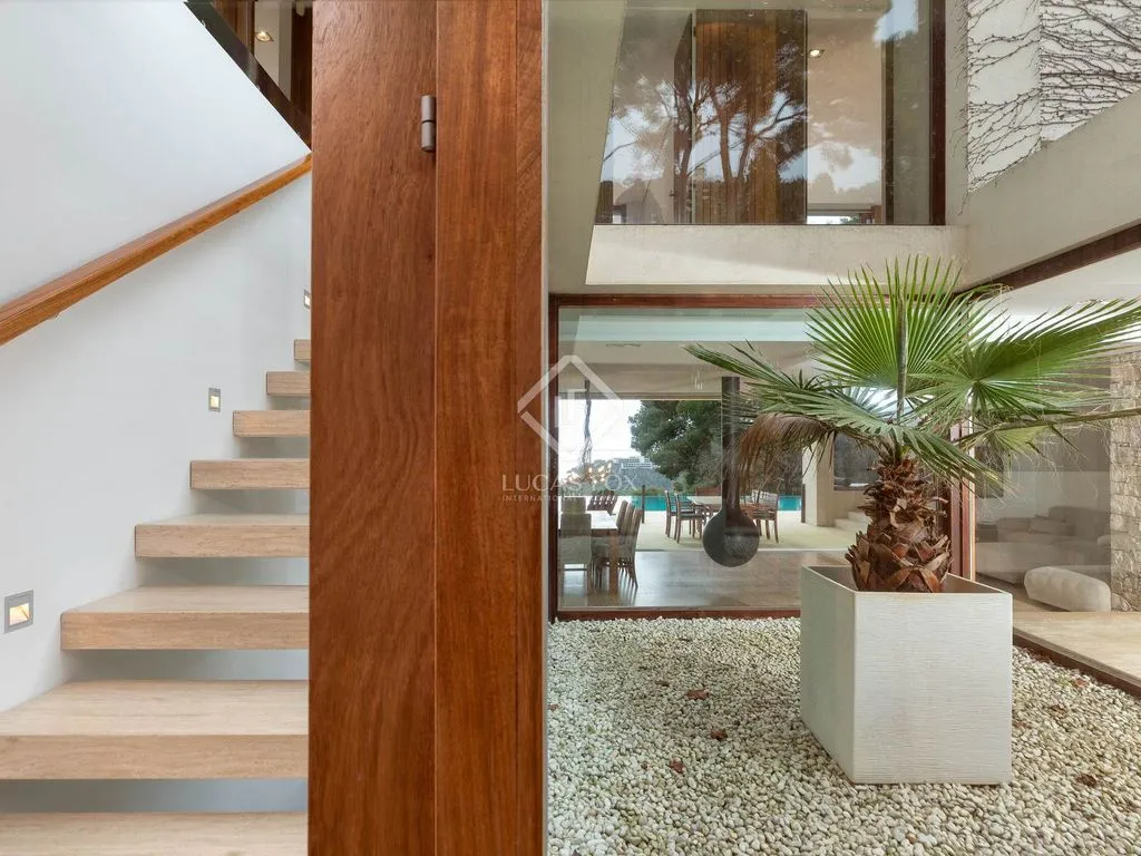 Pièces - Architectural Villa with Sea View in Aiguablava