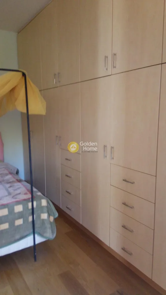 Chambres - Maison 4 pièces à GR