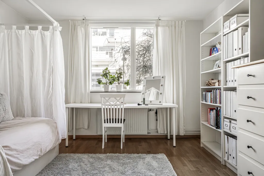 Kabinet - 3rd Floor Flat with South-Facing Terrace in Lund