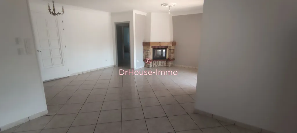 Hallway - Villa with Pool and Garden in Longages