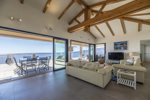 Elutuba - Luxury Villa with Sea View in Sagone