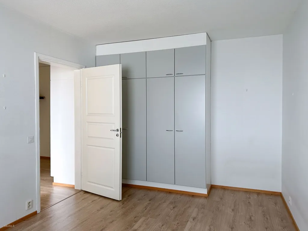 Stanze - Spacious Apartment with Balcony in Oulu