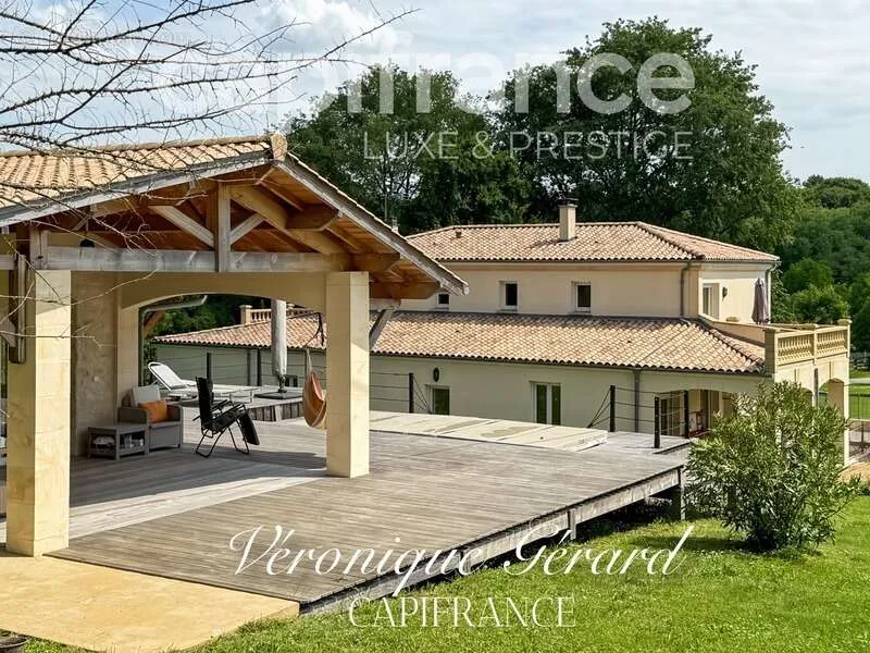 Terrass - Equestrian Property with Longère in Salleboeuf