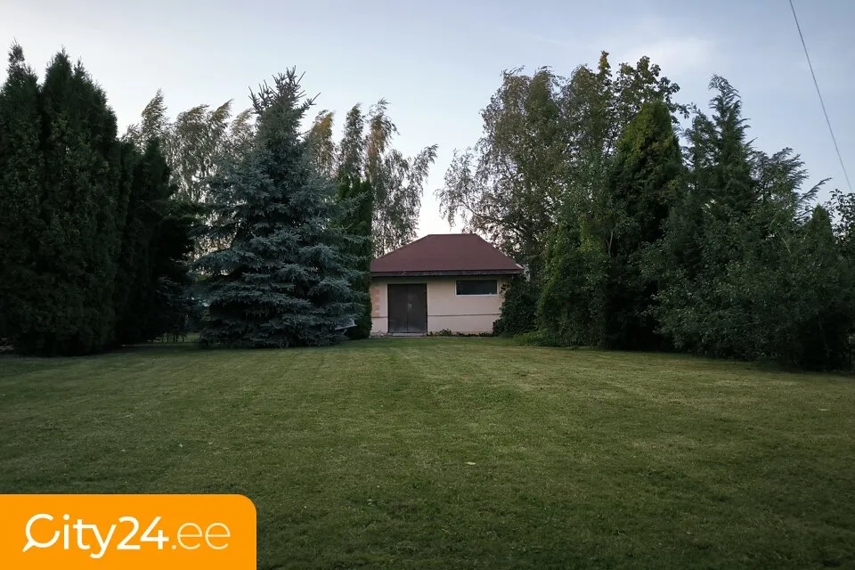 Aed - Compact Home with Garden in Bauska Centre