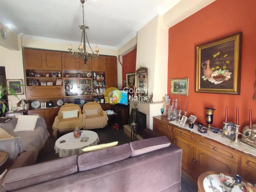 Elutuba - Corner Apartment with Terrace in Chaidari - Forest