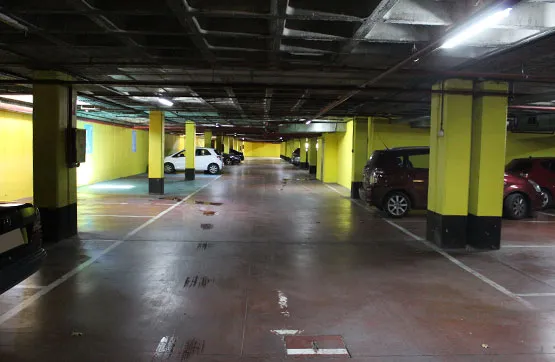 Garage - Garage with Secure Access in Getafe