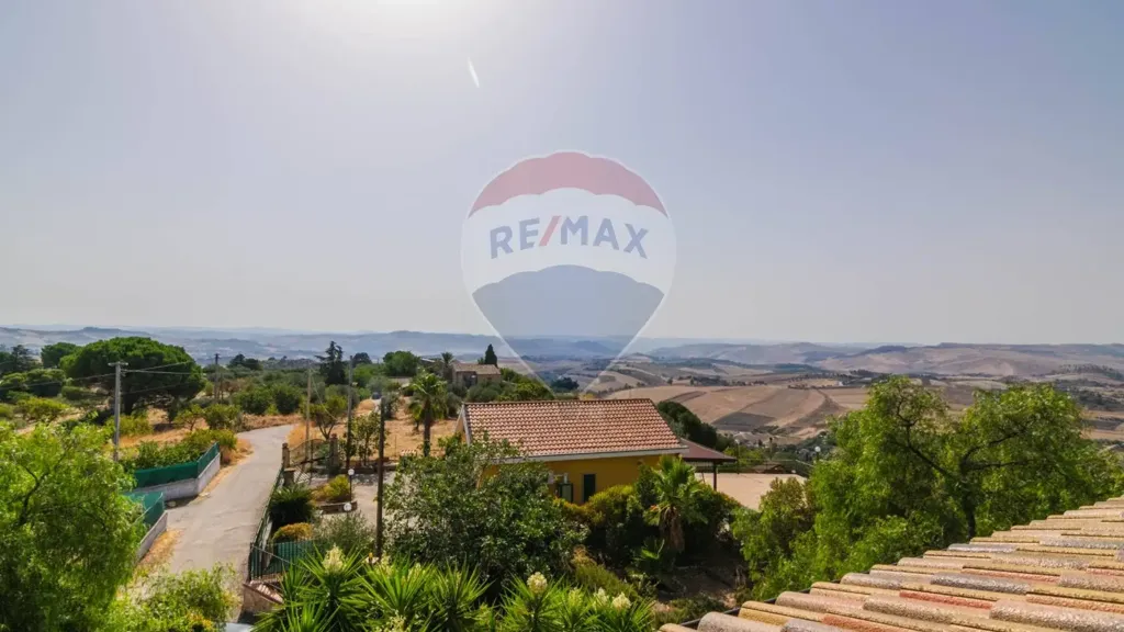 Extérieur - Bifamiliar Villa with Garden in Caltanissetta