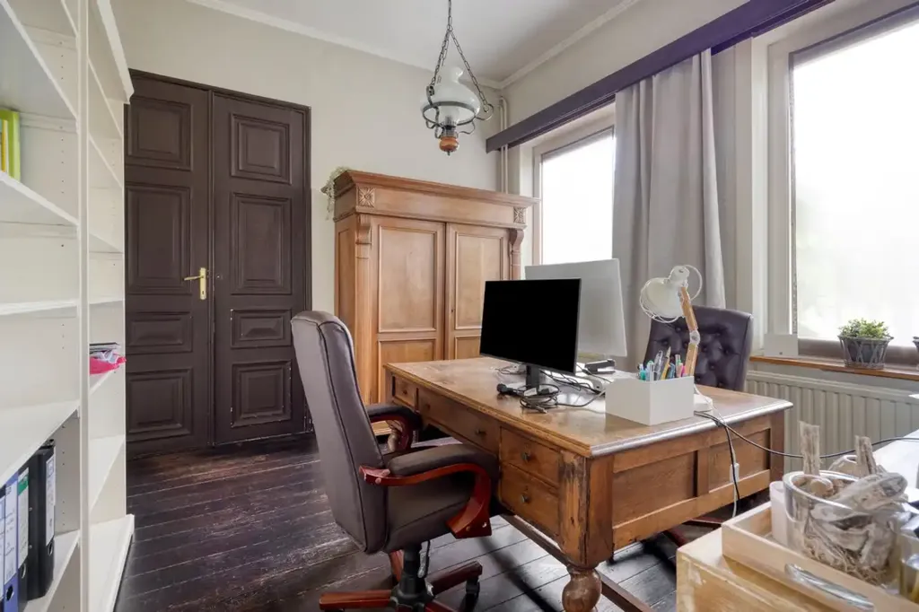 Bureau - Herenhuis Historique à Heppen
