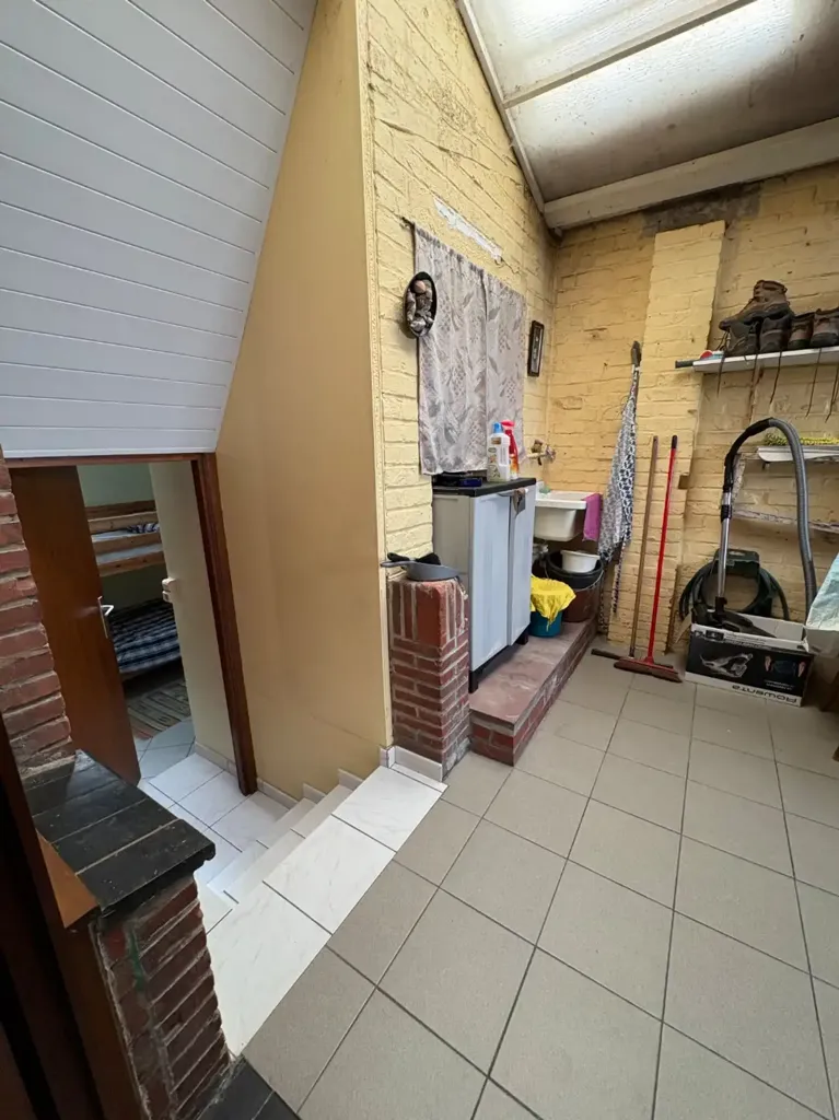 Garaaž - Apartment with Garage in Renovation