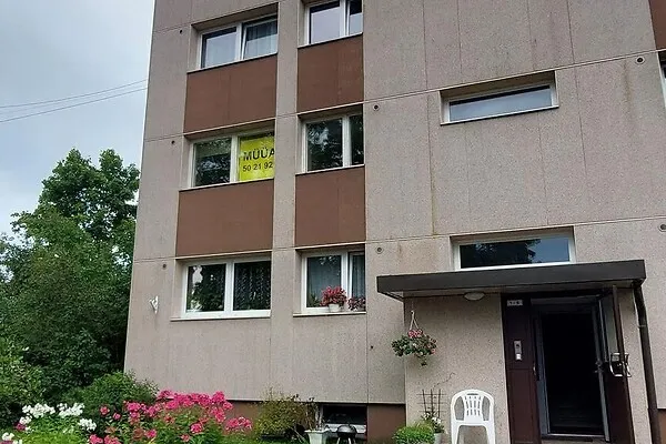 Välivaade - Renovated Flat with Balcony in Kose