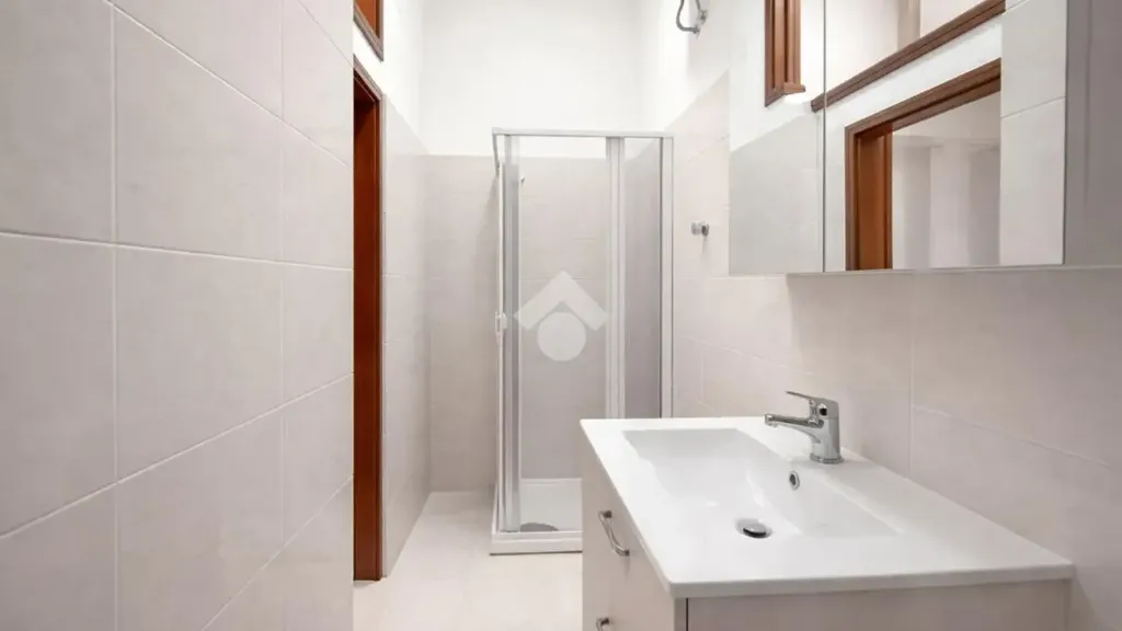 Salles de bain - Independent House with Balcony in San Giovanni Rotondo