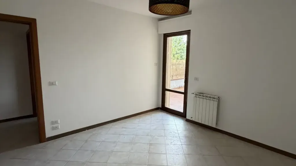 Pièces - Terraced Apartment with Garden in Prato