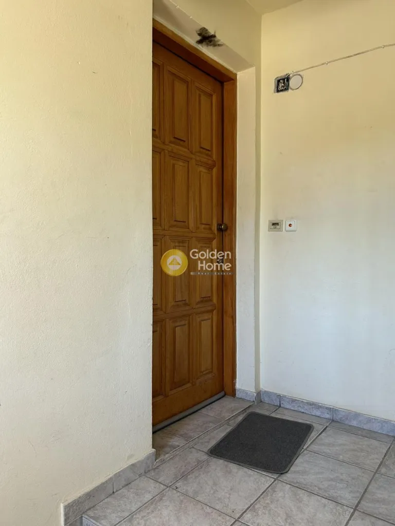 Entrée - Apartment Building with Balcony in Ano Liosia
