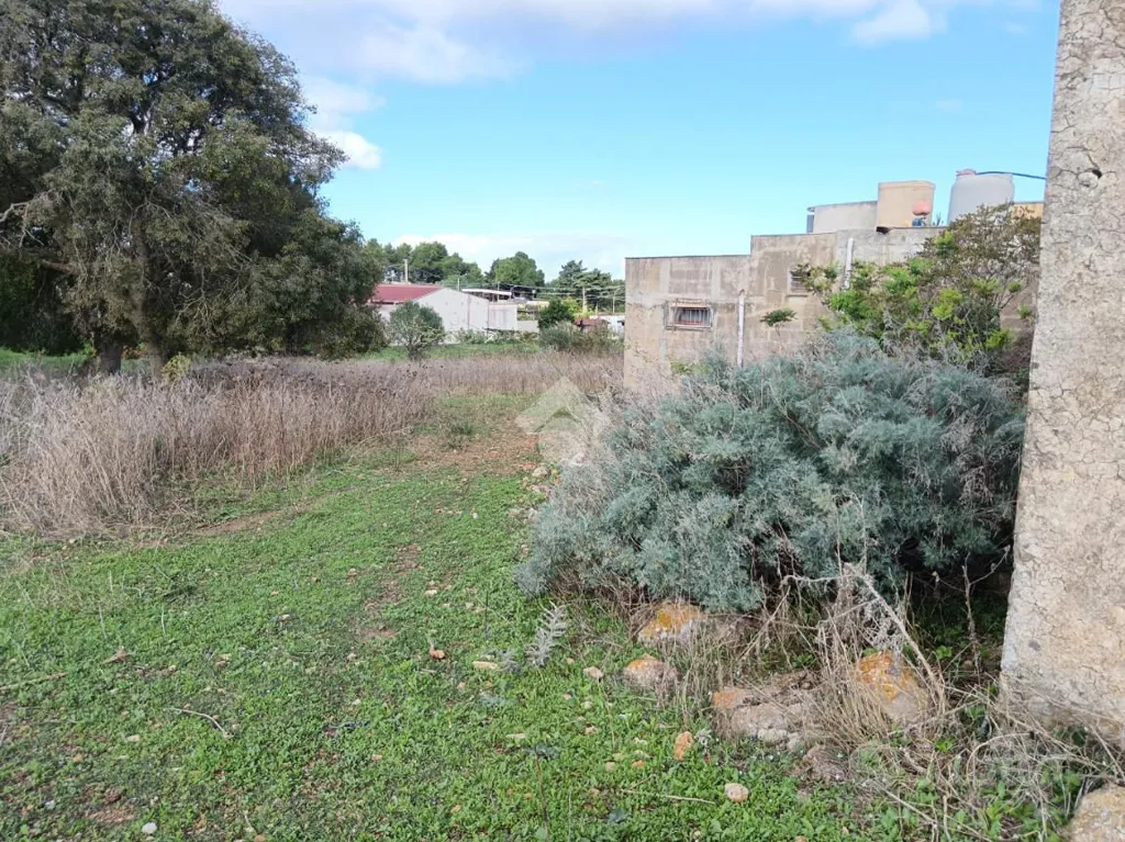 Jardin - Rustico with Land in Valderice