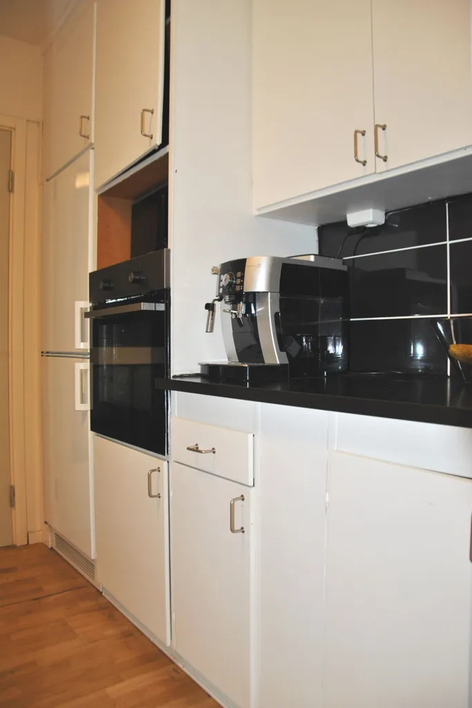 Cuisine - Corner Flat with Renovated Features in Bokgatan