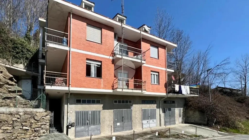 Välivaade - Mansard Apartment with Panoramic View in Monastero di Lanzo