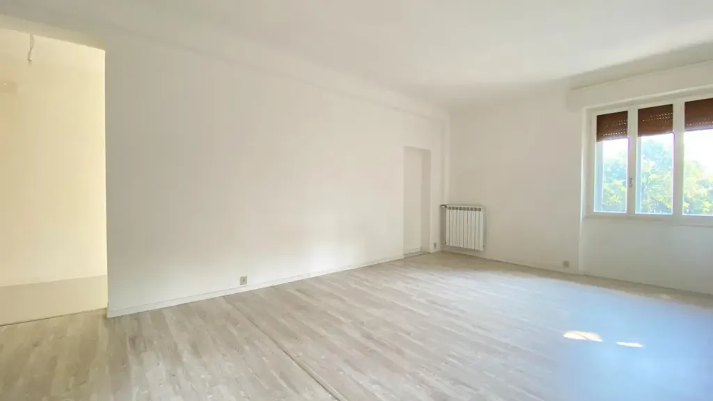 Pièces - Spacious Apartment with Terraces in Udine