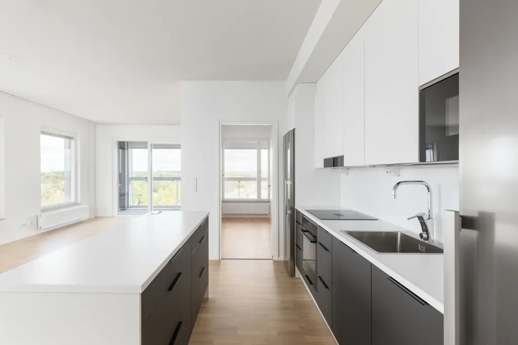 Cucina - Modern Apartment with Balcony in Herttoniemi, Helsinki