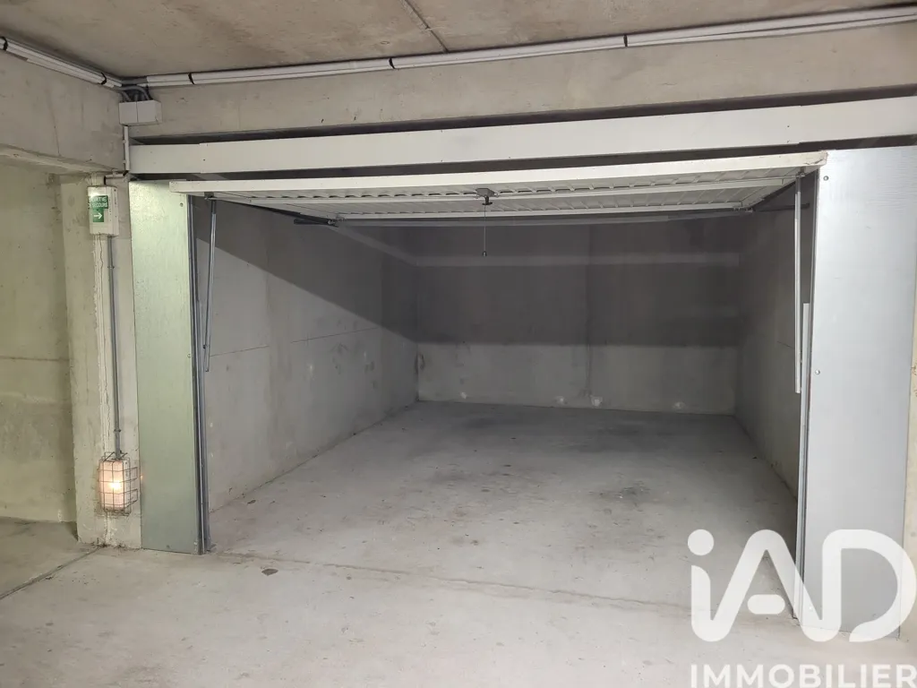 Garage - Appartement T6/T7 avec Balcon Panoramique à Vertou