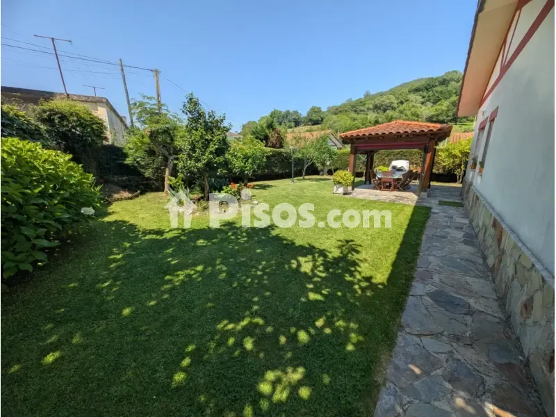 Garden - Single-Storey Chalet with Private Pool in San Mamés de Aras