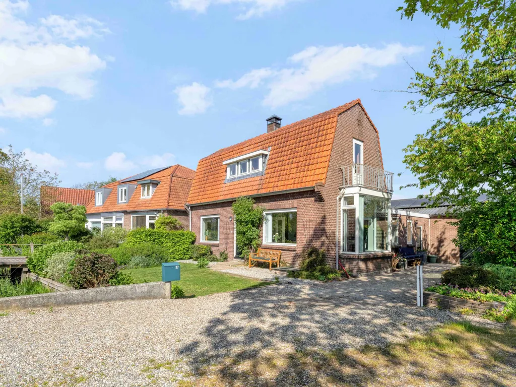 Esterno - Charming 1910 House with Water View in Vecht