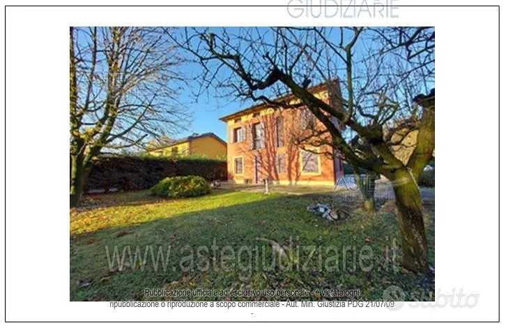 Jardin - Bifamiliar Villa with Pool in Modena