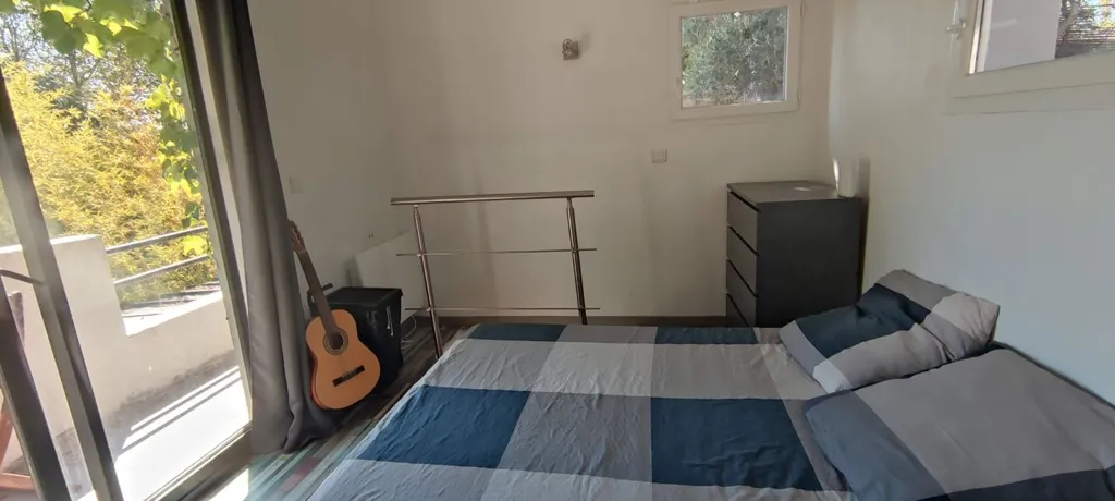 Bedrooms - Studio with Balcony in Cassis
