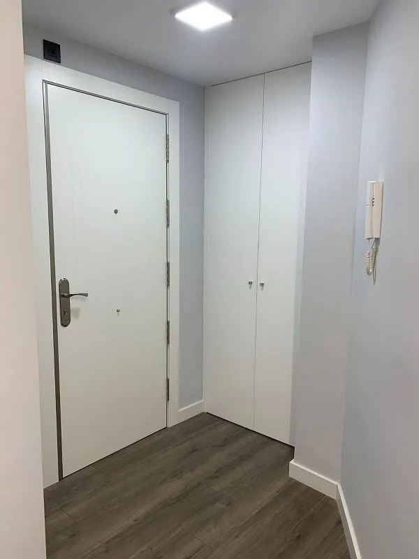 Esik - Modern Flat with Air Conditioning in Eixample